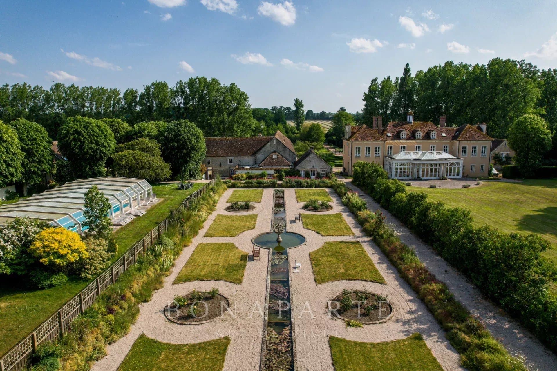 Manoir et haras de 120 hectares